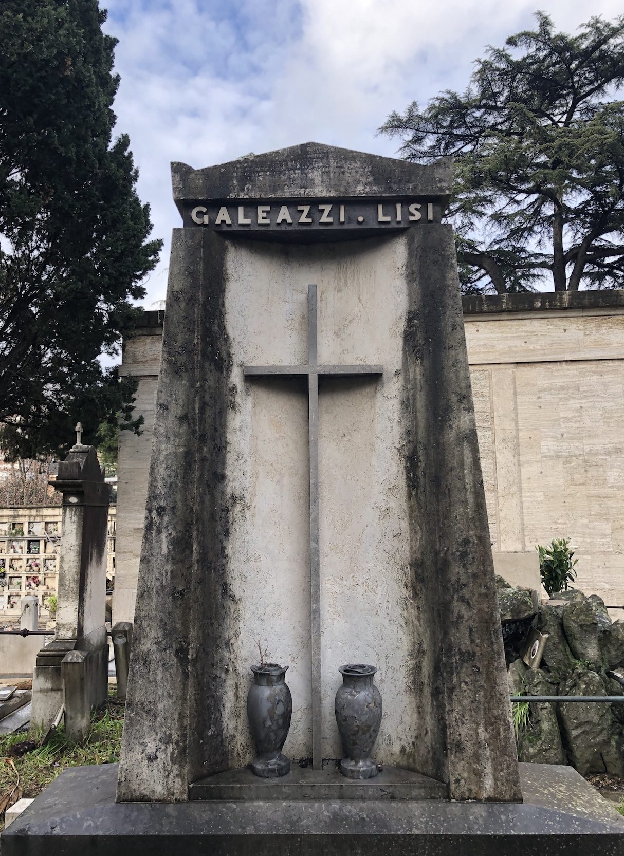 Riccardo Galeazzi Lisi's tomb, Rome (3).jpg
